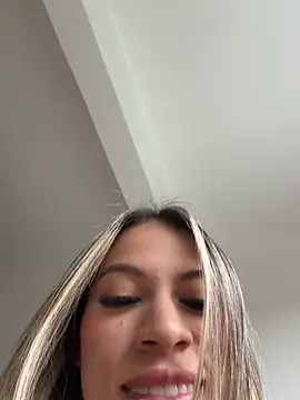 Mia_Rosee1 - Show naked 😈