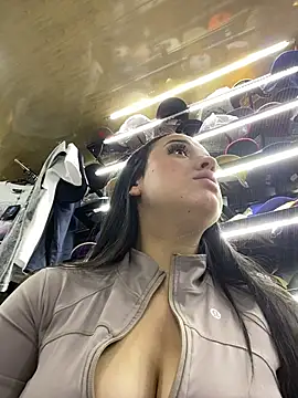 CelesteJones1 - Milk drops in your face 💦🍒
