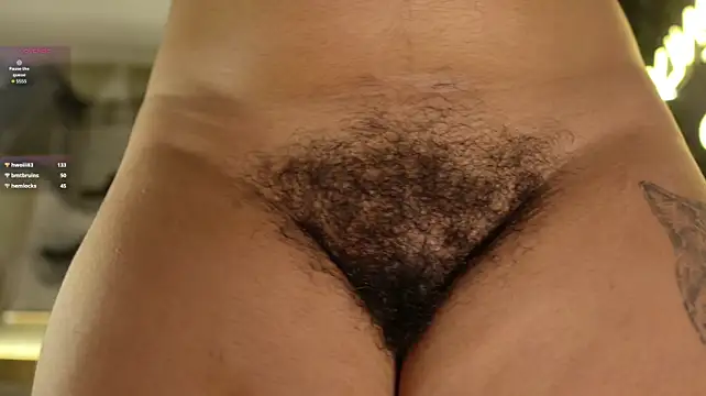 Ellette__ - Dildo on my boobs