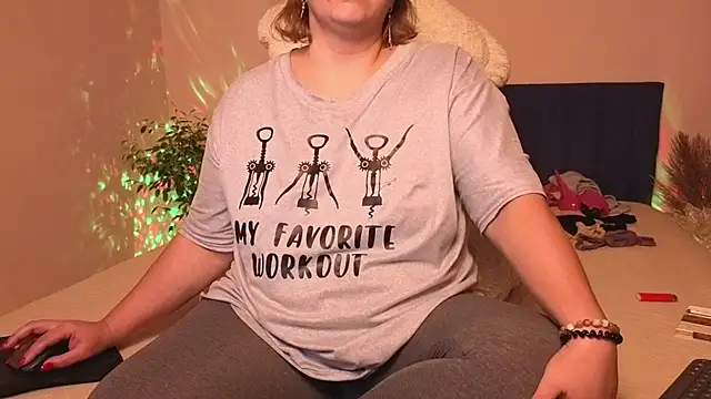 Bbw_Goddes - make my pussy happy) squirt in leggings?