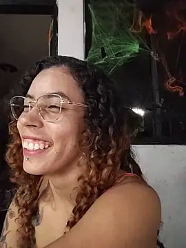 Pamelamiler__ - show tits-pinch nipple