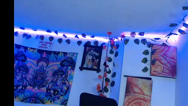 Bastethott - squirt or cum?