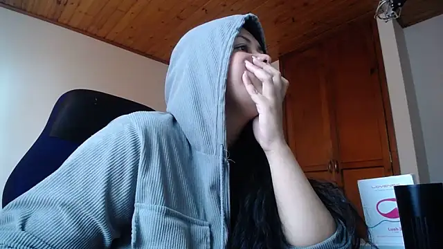 Alessandraa- - discover your beautiful pussy