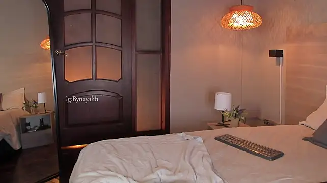 Nayah__ - Feel me hard inside u with every vibe