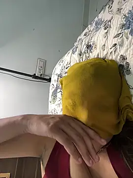 Miss_kanika76 - Pussy oil show