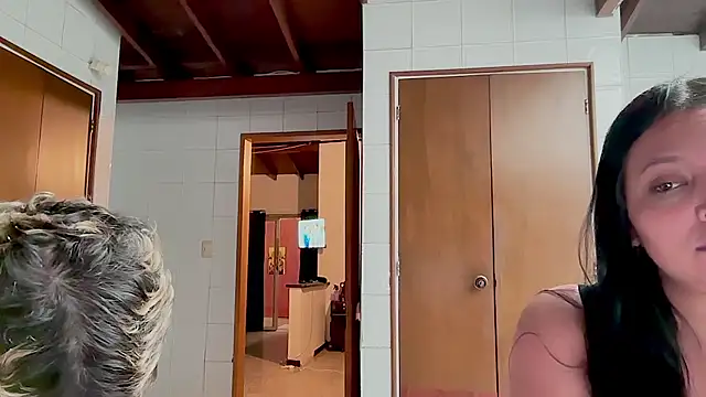 MarcellaGriffin - SUCK BOOBS GIRLS