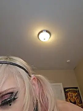 AmethystFoxx