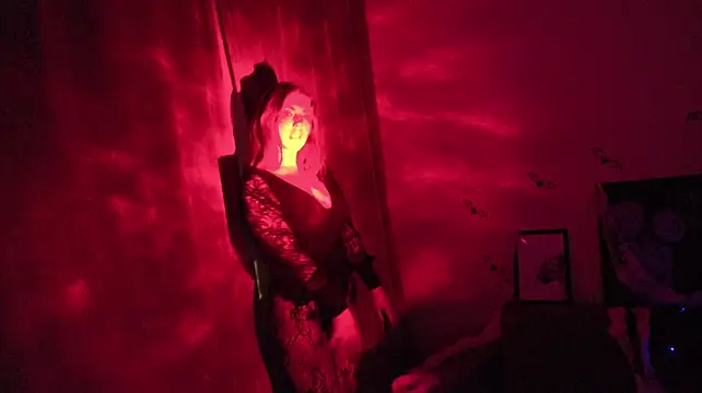 AmelieBlosom - SPIDERS ON MY BUNS