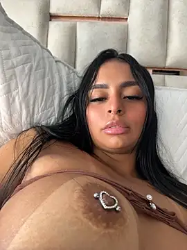 Alissssonferl_ - Big squirt in your face daddy