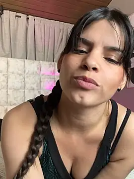 Astrid_Velle__ - Oil in my sexy body 🥵