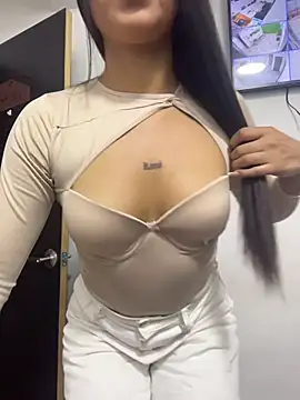 GemmaAnthonova - flash pussy