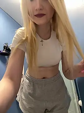 CocosikRay - Finger slobbery blowjob
