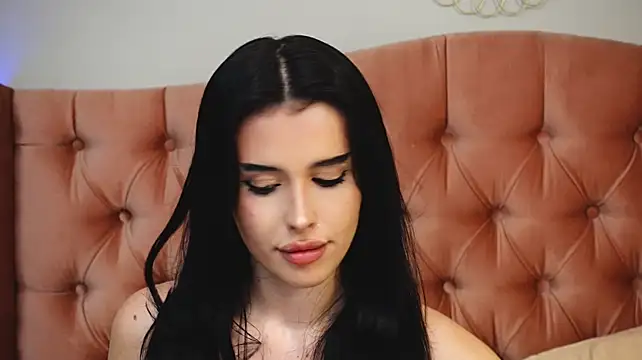 RubyNoireX - Shy? Not for long 😇💖