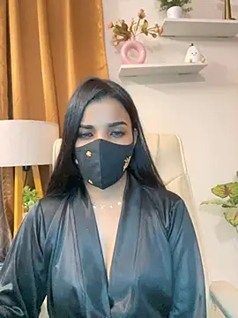 Its_ur_flora - Ride pillow n boob tease