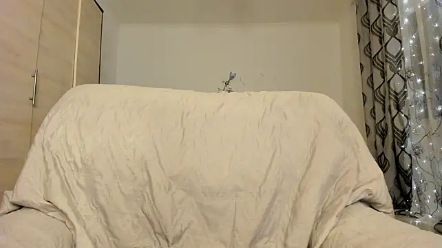 PlayfulDaisy - Oil ass and twerk 🥵