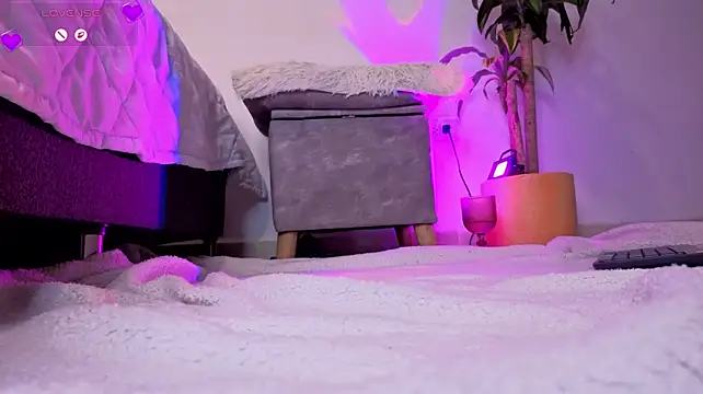Tifany_ross - I love my goddess's feet