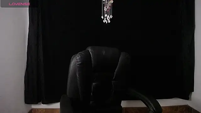 Foxysweet09 - titty masturbation