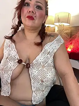 _Azahaaraa_ - Kiss from my Queen + flash boobs❤️‍🔥😈