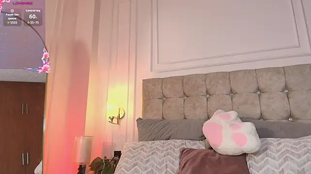 JasmineRoss_1 - spannk 5 times: ass or boobs