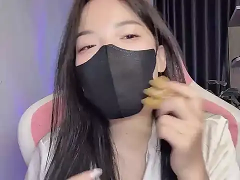 Julie_Ulie - 💖 Spank ass x200💖 đánh mông