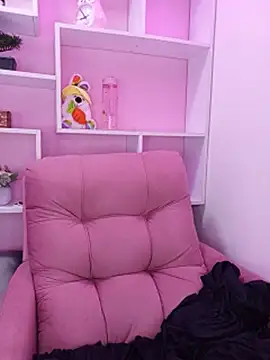 AteneaWinther - show plug+open asshole 😉