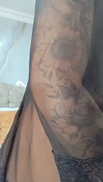 Mia_18v - Squirt 💦💦