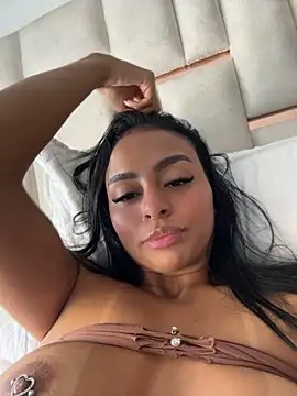 Alissssonferl_ - Big squirt in your face daddy