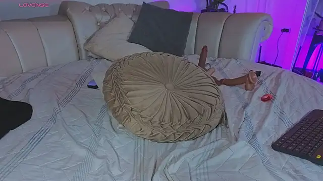 AshlyBloom1