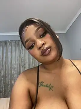 Amberr_Roose