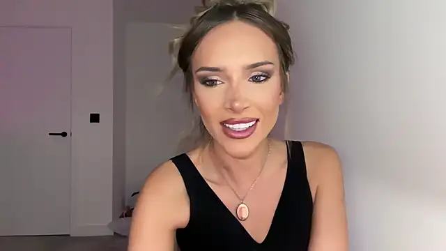 Ellabelle - Oil ass and rub 😈