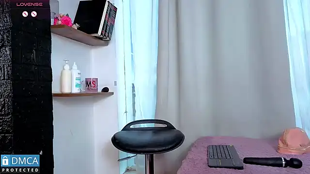 Sandra_rey_ - ice game on ass
