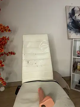 VictoriaHiill - Pls destroy me with hell vibes!