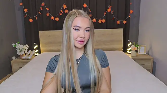 StacyYellig - temptation...my wetness all over your👅