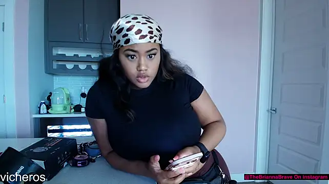 BriannaBrave - Twerk