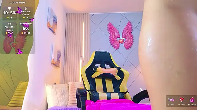Sara_swift9 - cream in my cute tits🍒😋