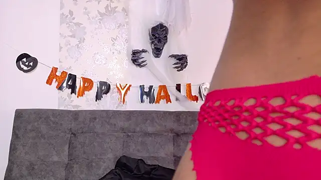 Taty_miller - I run my thong aside on doggy style