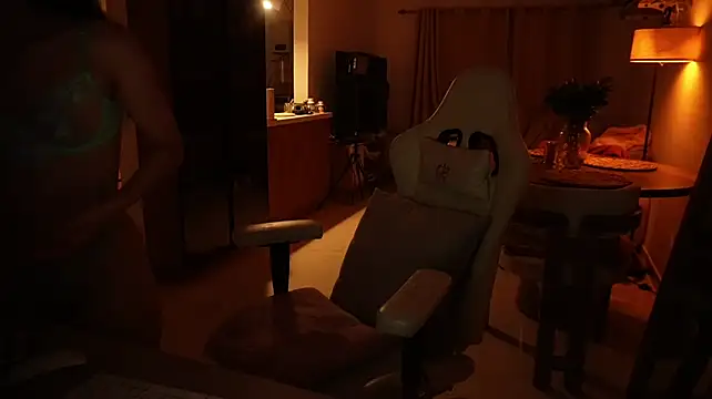 Madisonlara1