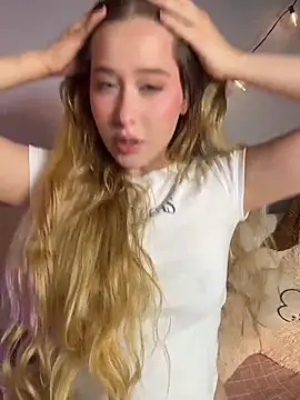 Ema-Vega - Fuck me... I want to feel you inside✨🤤