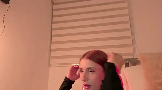 Alissonroses - Squat dildo