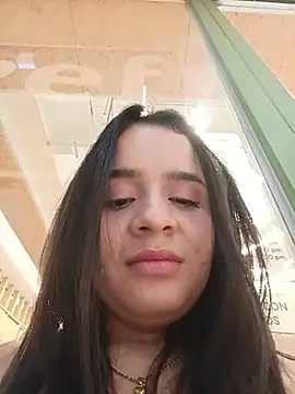 Julieth_hot-69 - Lush on My ass😈🍑 make me warm up