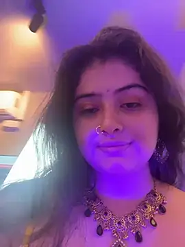 Madison_Flame - Dance naked