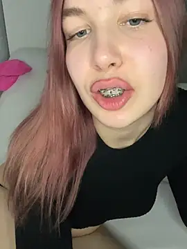 MilaXoXoo - Boobs Close-up 2 min 🍒