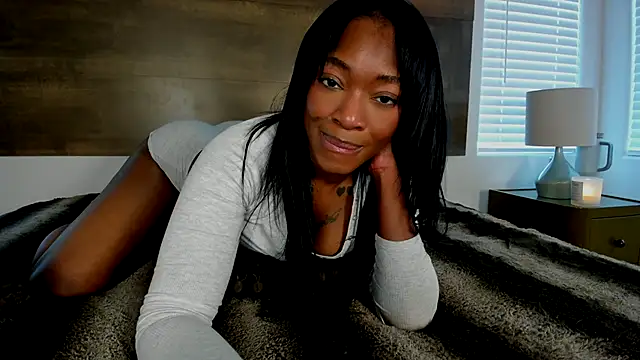 Nicolesolace - Keep the energy flowing