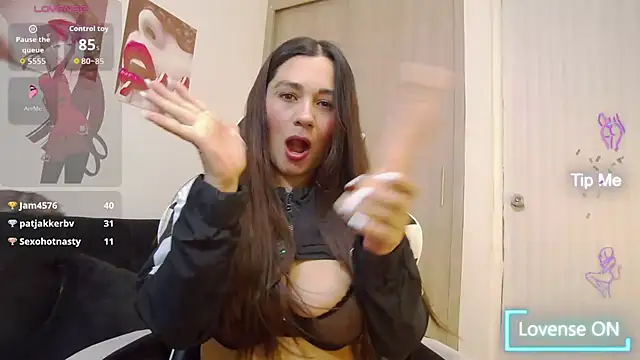 Saray_mendozaa - chupa tus tetas