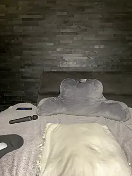 Blackpearlx666 - fake sperma on my face L T. 2 short cli