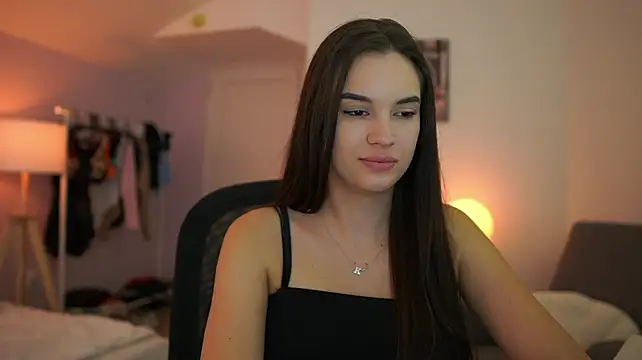 MooningKatee - Top off