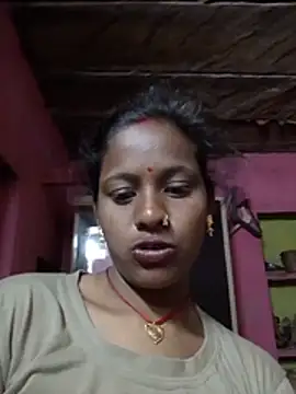 Hot_khusi753