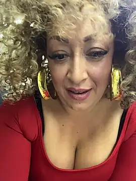 Katti_Barrera - Suck my tits 😈💦
