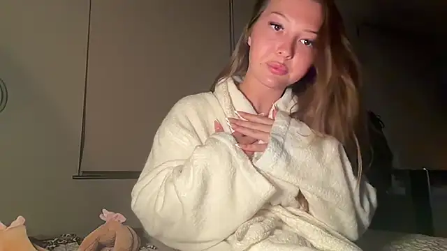 Bellesweett - Boobs out 5 mins✨
