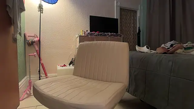 Naya_pumpkin - panty vibrator on, live pic last tip 🤍